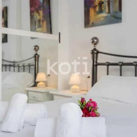 Koti - Plaza Chinorros *