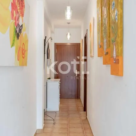 Apartment Koti - Plaza Chinorros Fuengirola
